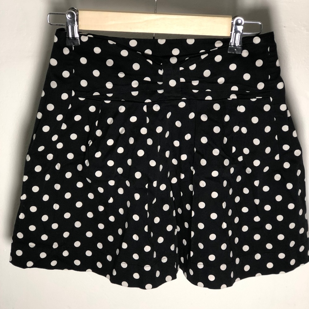 Forever 21 Black & White Polka Dot Mini Skirt (S)